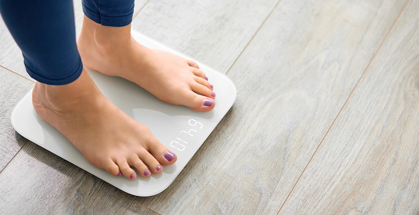 Stepping on a ascale - does sleep affect weight?