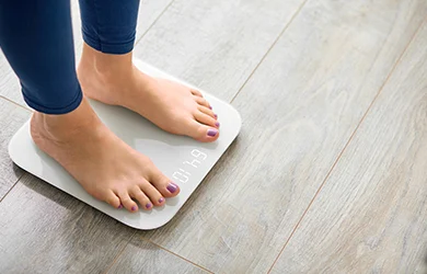 Stepping on a ascale - does sleep affect weight?